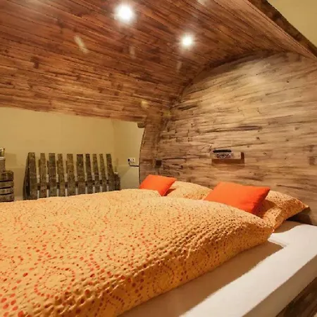 Apartamento Beer & Wine Cellar *