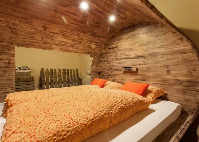 Apartment Beer & Wine Cellar *