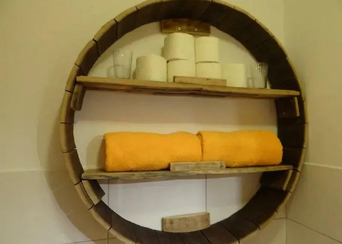 Apartament Beer & Wine Cellar *