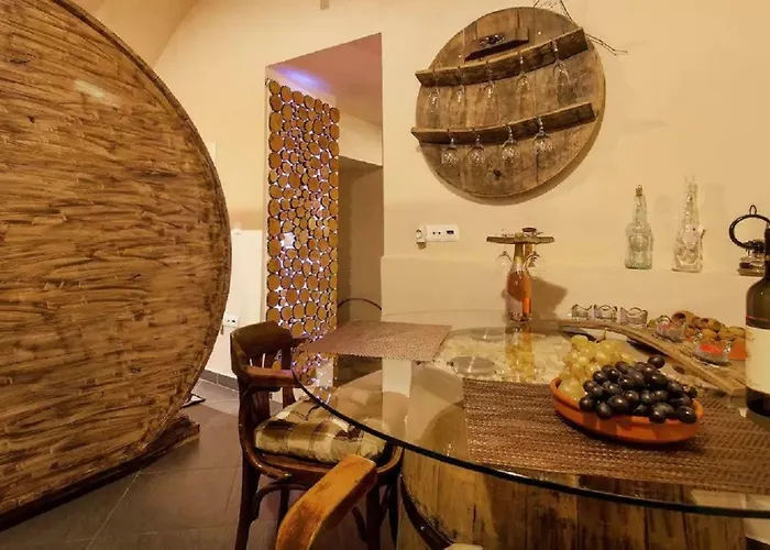 Beer & Wine Cellar Apartament *